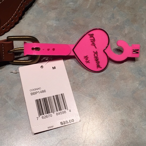 Betsey Johnson brown belt - Picture 2 of 7